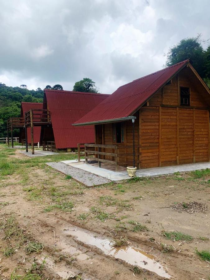 Pousada Pedra Da Mata Chales Na Montanha Munhoz Extérieur photo
